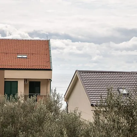 Petrovac Apartmani Ksenija מראה חיצוני תמונה