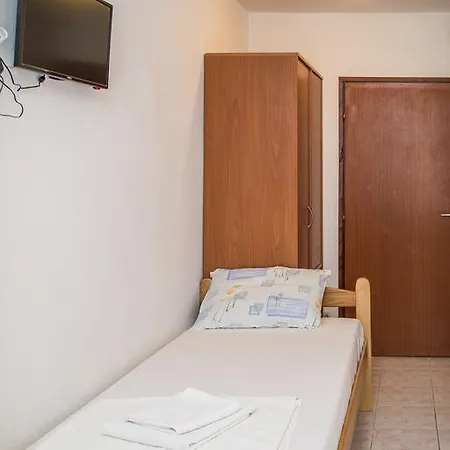Petrovac Apartmani Ksenija מראה חיצוני תמונה
