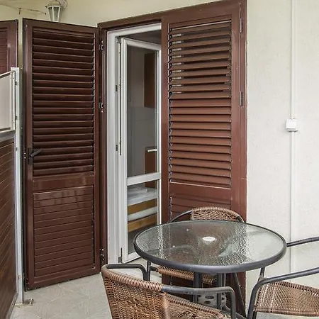 Petrovac Apartmani Ksenija מראה חיצוני תמונה