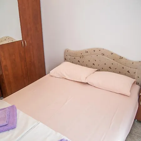Petrovac Apartmani Ksenija מראה חיצוני תמונה