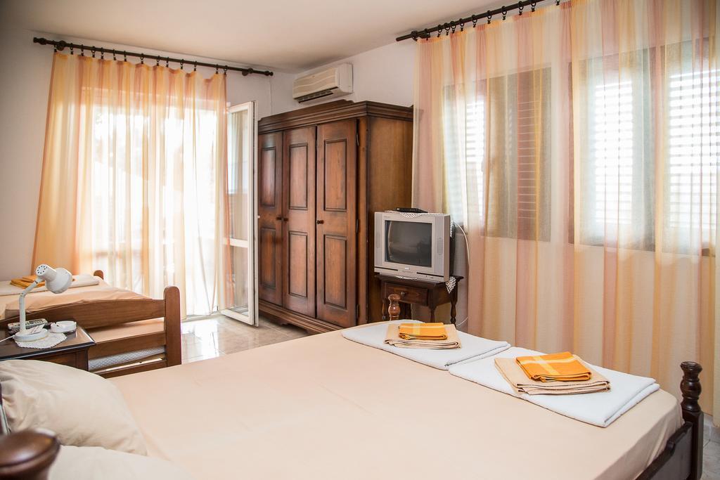 Apartment Ksenija *